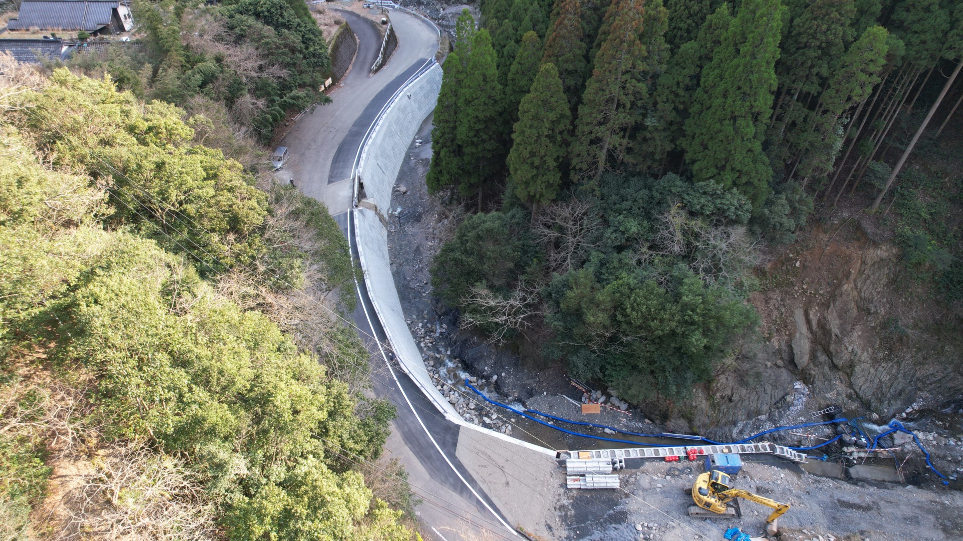 高沢一勝地線（3072）2年発生道路災害復旧（2過年）工事 他合併
